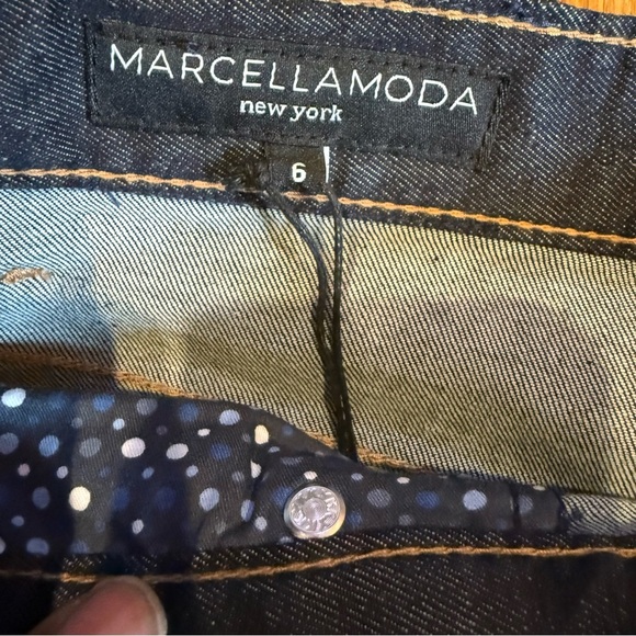 MARCELLA Garcia Jeans - Picture 6 of 7